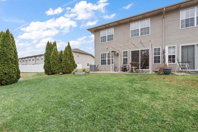 14700 Carey Street F, Cedar Lake, IN 46303