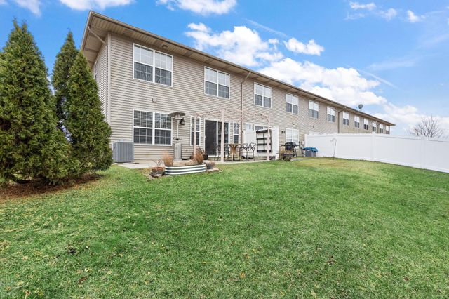 14700 Carey Street F, Cedar Lake, IN 46303