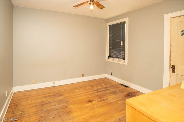 522 Massillon Road, Akron, OH 44306