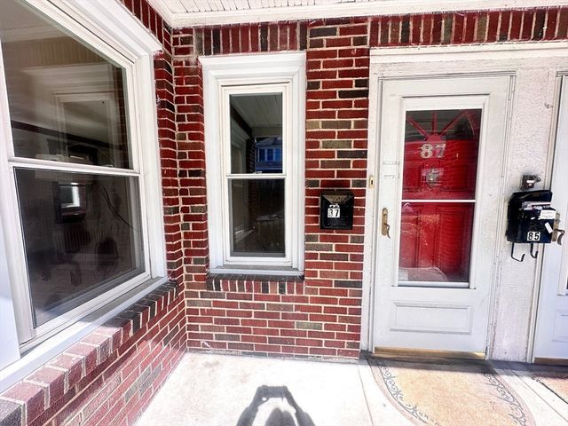 87 Colborne Rd 87, Boston, MA 02135