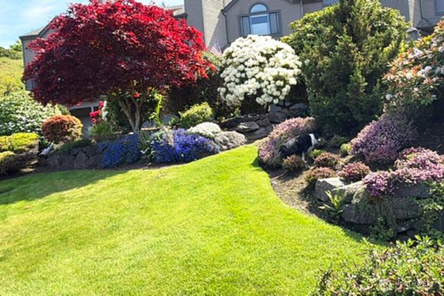 106 Chinook Lane, Steilacoom, WA 98388