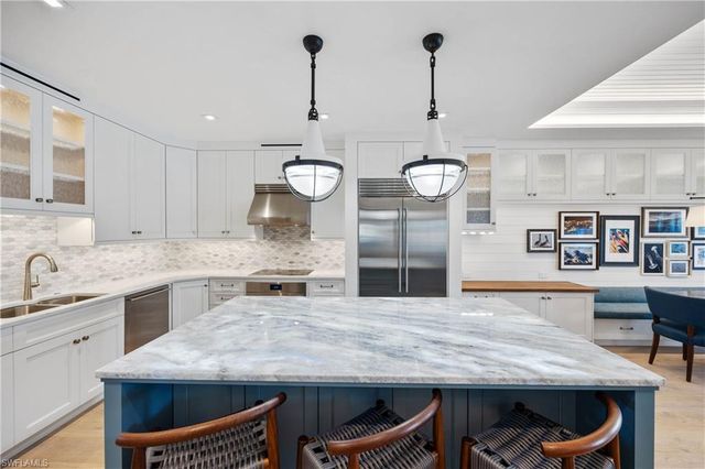 4000 Gulf Shore BLVD N # 500, Naples, FL 34103