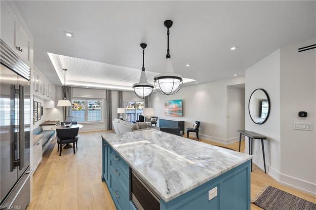 4000 Gulf Shore BLVD N # 500, Naples, FL 34103