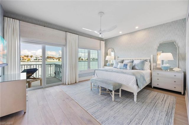 4000 Gulf Shore BLVD N # 500, Naples, FL 34103