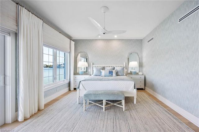 4000 Gulf Shore BLVD N # 500, Naples, FL 34103