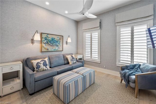 4000 Gulf Shore BLVD N # 500, Naples, FL 34103