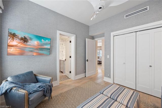 4000 Gulf Shore BLVD N # 500, Naples, FL 34103