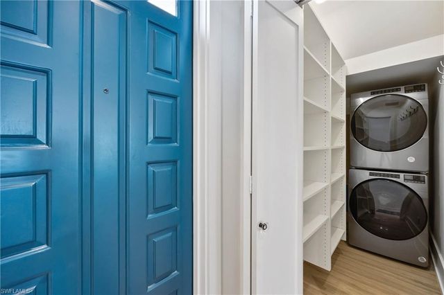 4000 Gulf Shore BLVD N # 500, Naples, FL 34103