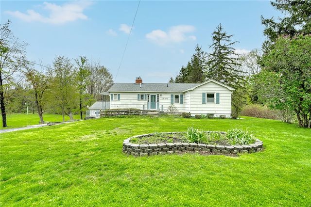 240 Basket Road, Webster, NY 14580