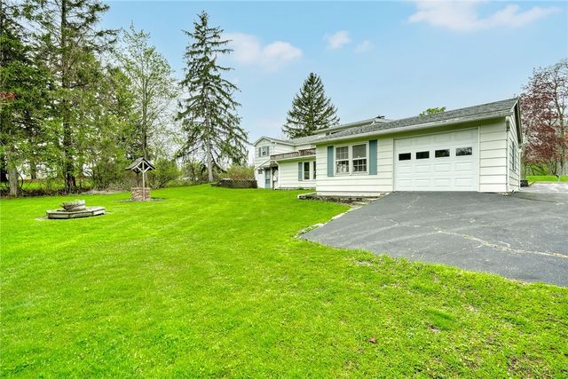 240 Basket Road, Webster, NY 14580