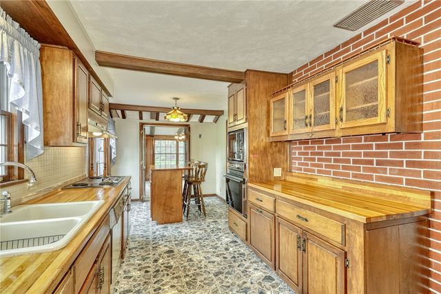 240 Basket Road, Webster, NY 14580