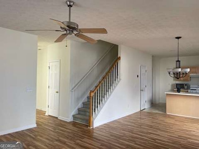 264 Windcroft Circle NW, Acworth, GA 30101