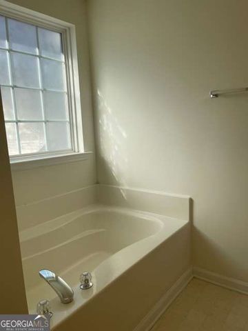 264 Windcroft Circle NW, Acworth, GA 30101