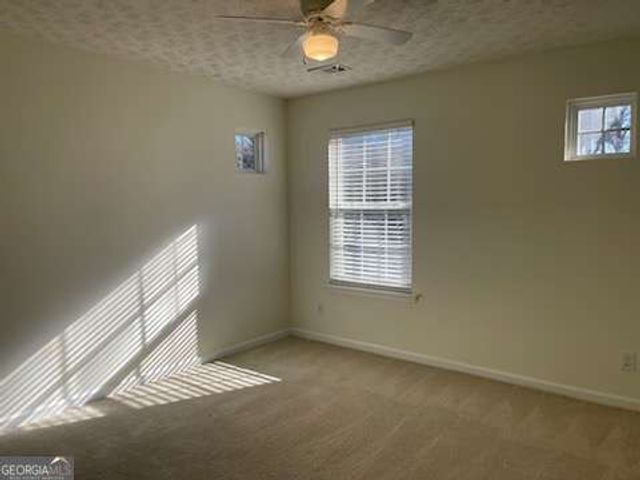 264 Windcroft Circle NW, Acworth, GA 30101