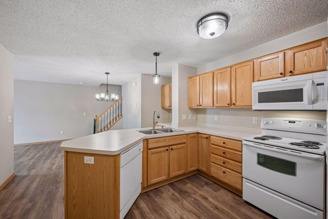 6286 Maclynn Avenue NE, Otsego, MN 55301