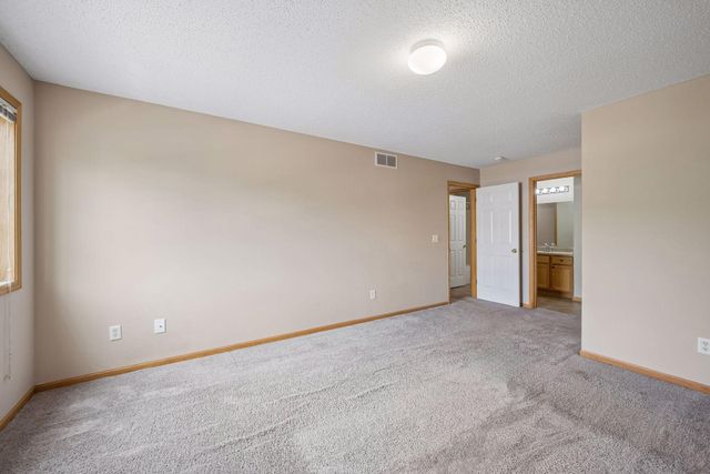 6286 Maclynn Avenue NE, Otsego, MN 55301