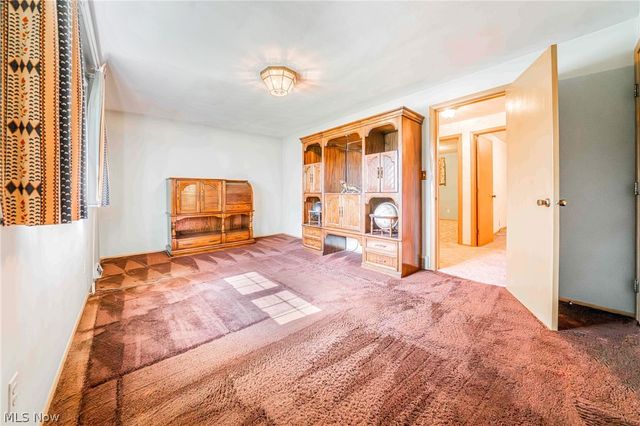 1207 Cordova Road, Mayfield Heights, OH 44124