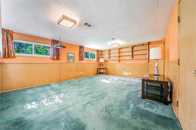 1207 Cordova Road, Mayfield Heights, OH 44124