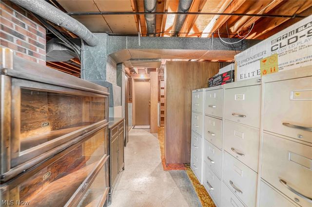 1207 Cordova Road, Mayfield Heights, OH 44124