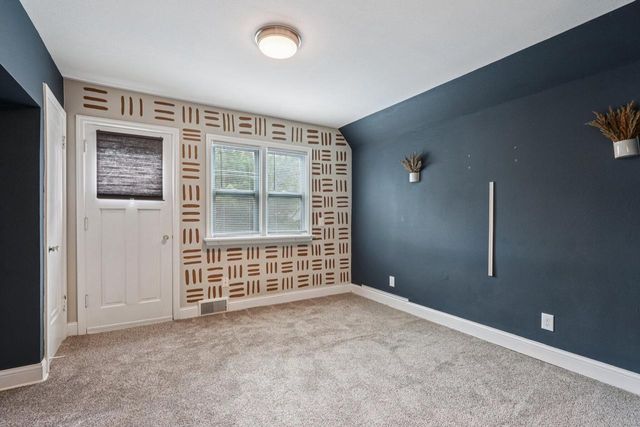 3132 N 49th STREET, Milwaukee, WI 53216