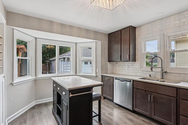 3132 N 49th STREET, Milwaukee, WI 53216