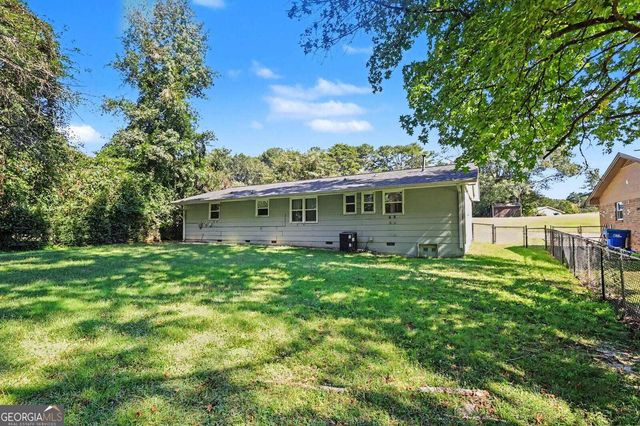 2810 FOXLAIR Trail, South Fulton, GA 30349