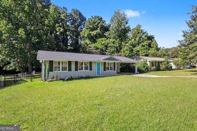 2810 FOXLAIR Trail, South Fulton, GA 30349