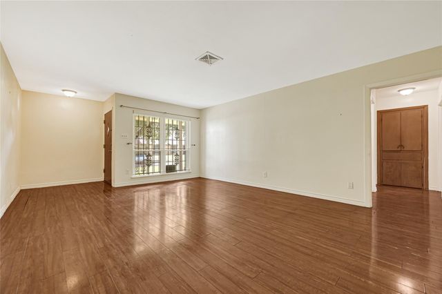 10318 Kittrell Street, Houston, TX 77034