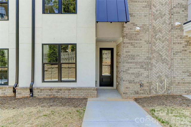 1107 Parkside Greenway Drive, Charlotte, NC 28209