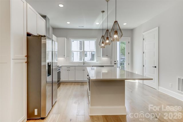 1107 Parkside Greenway Drive, Charlotte, NC 28209