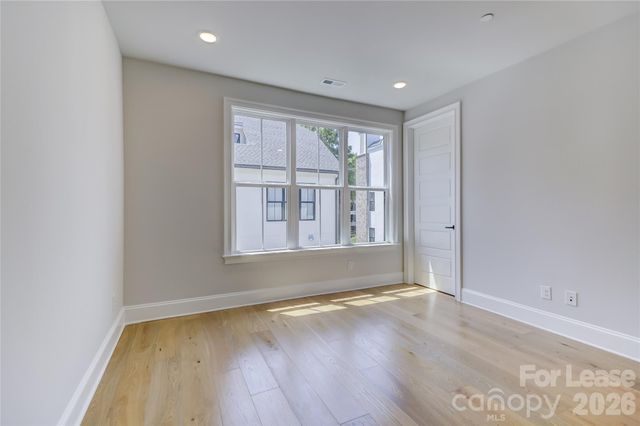 1107 Parkside Greenway Drive, Charlotte, NC 28209