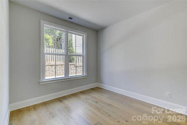 1107 Parkside Greenway Drive, Charlotte, NC 28209