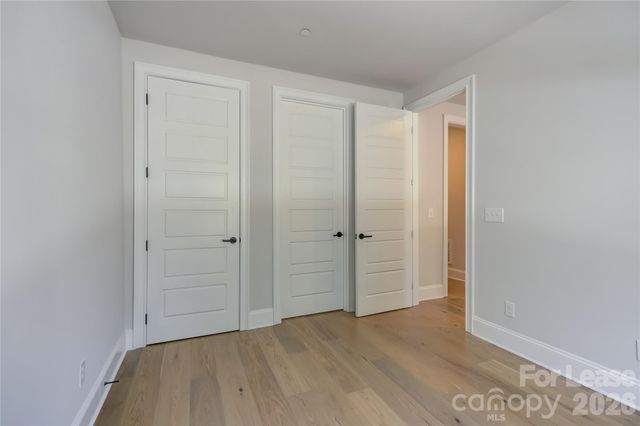 1107 Parkside Greenway Drive, Charlotte, NC 28209