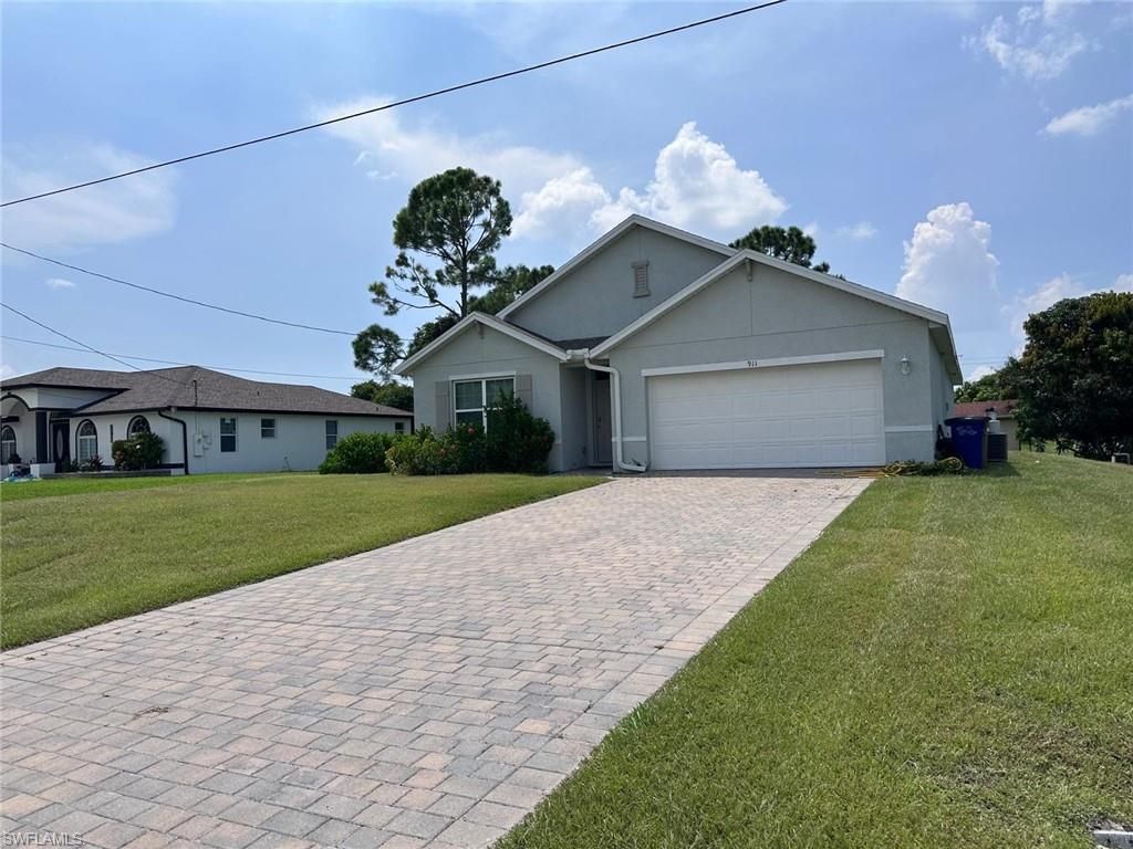 911 Unice AVE N, LEHIGH ACRES, FL 33971 — exterior