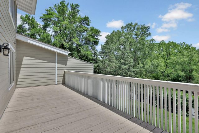 8286 Kingslee Road, Bloomington, MN 55438