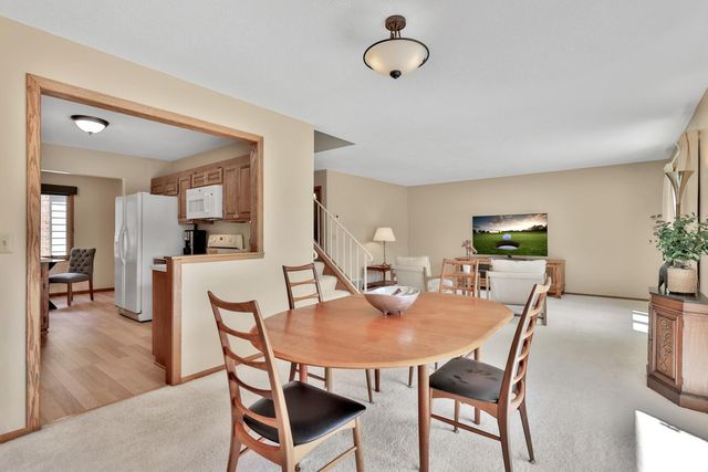 8286 Kingslee Road, Bloomington, MN 55438
