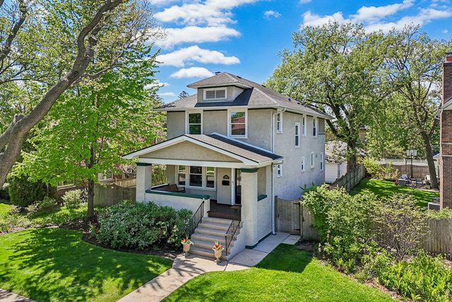 909 Linden Avenue, Oak Park, IL 60302