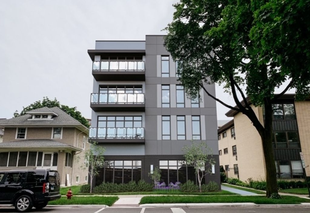 1125 Erie Street, Oak Park, IL 60302