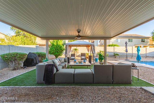 30309 W WHITTON Avenue, Buckeye, AZ 85396