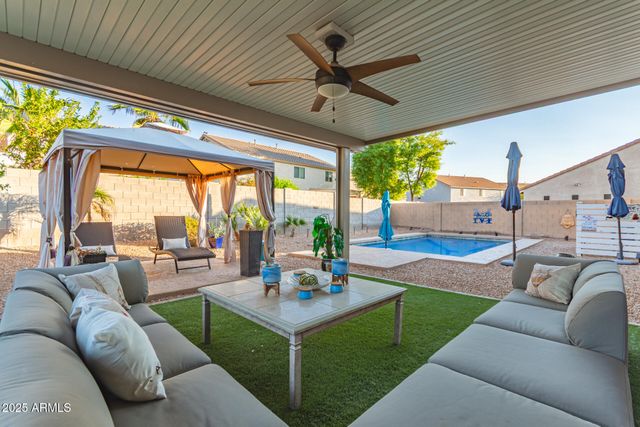 30309 W WHITTON Avenue, Buckeye, AZ 85396