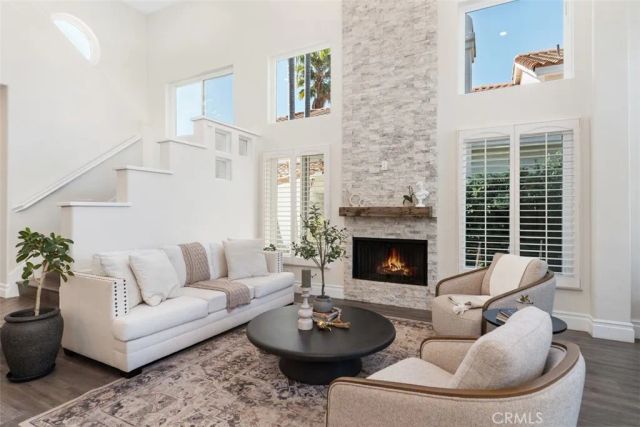 21 Summitcrest, Rancho Santa Margarita, CA 92679