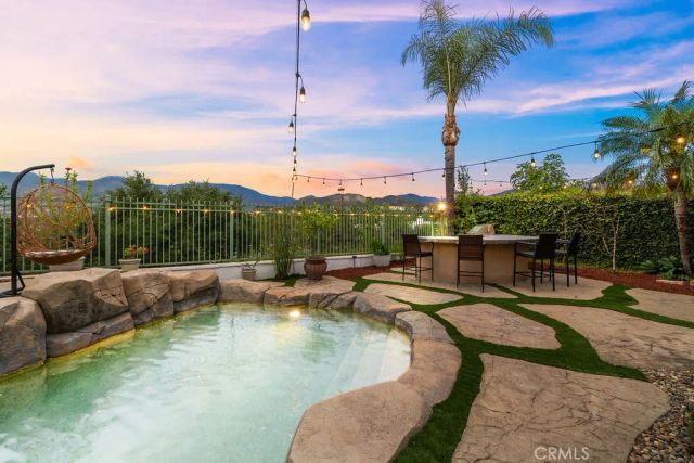 21 Summitcrest, Rancho Santa Margarita, CA 92679