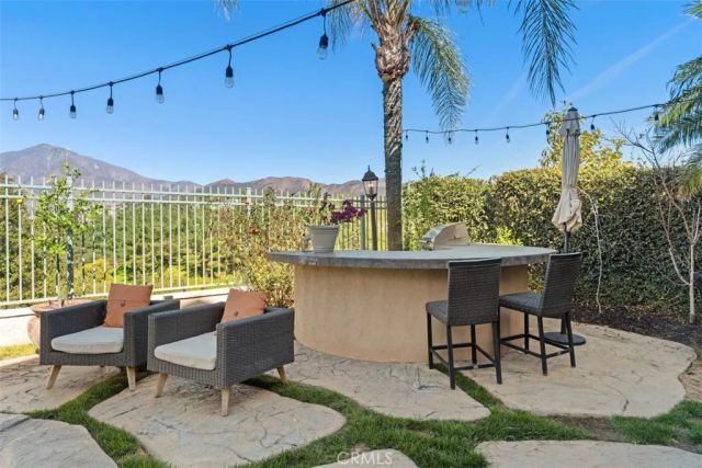 21 Summitcrest, Rancho Santa Margarita, CA 92679