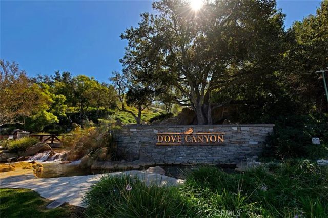 21 Summitcrest, Rancho Santa Margarita, CA 92679