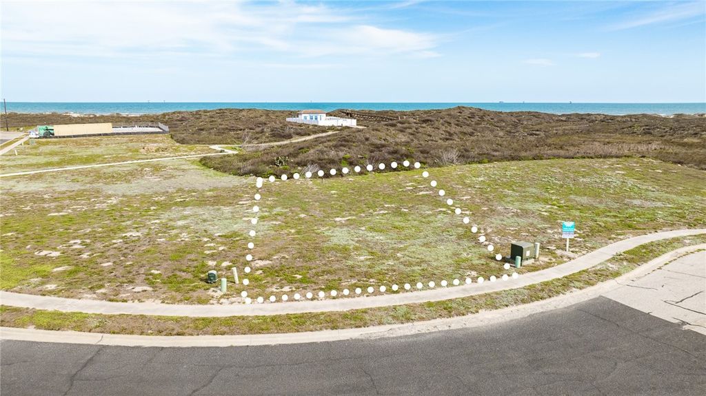 6542 Villa Castellon Dr, Port Aransas, TX 78373 — photo 2