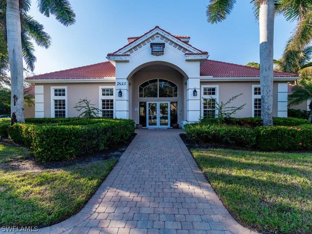 7873 Hawthorne DR 202, Naples, FL 34113