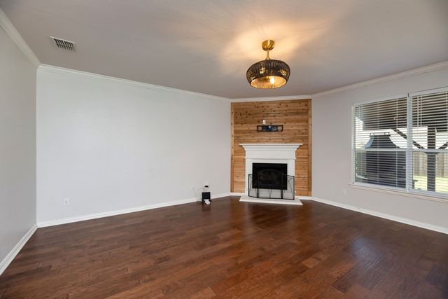 404 Tarpan Trail, Celina, TX 75009