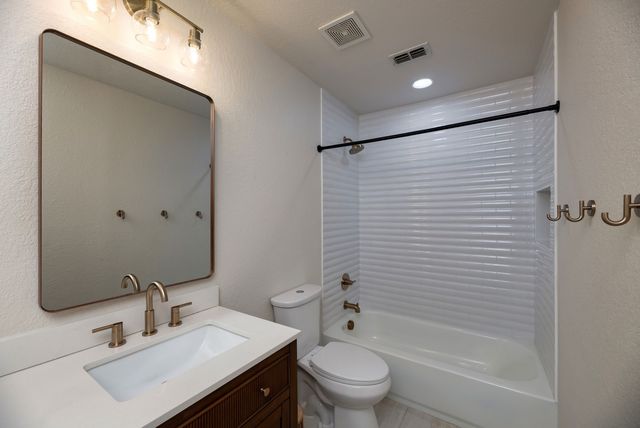 404 Tarpan Trail, Celina, TX 75009