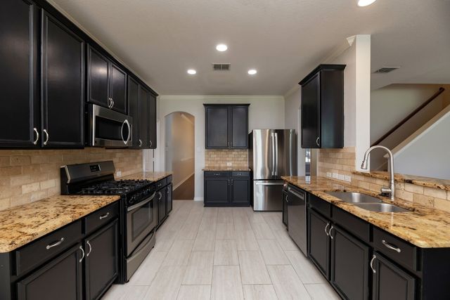 404 Tarpan Trail, Celina, TX 75009