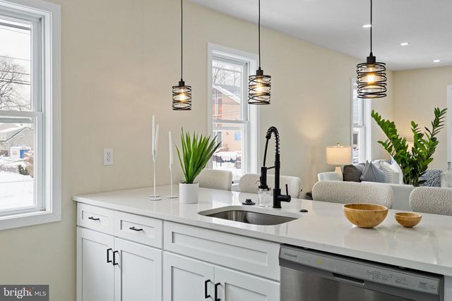 1601 FAIRVIEW AVE, Willow Grove, PA 19090